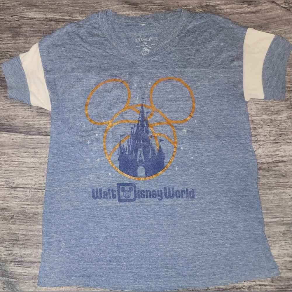Walt Disney NBA Experience 2020 Playoffs V-Neck Short Sleeve Shirt Size Medium